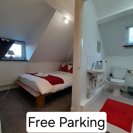Entire Victoria Park Cardiff Apartment With Free Street Parking Bus 17 And 18 Direct To Cardiff City Centre, Fast Free Wi-Fi Buitenkant foto